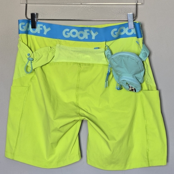 Outdoor Voices X Disney Snacks Shorts Goofy Lime Green - Picture 12 of 14